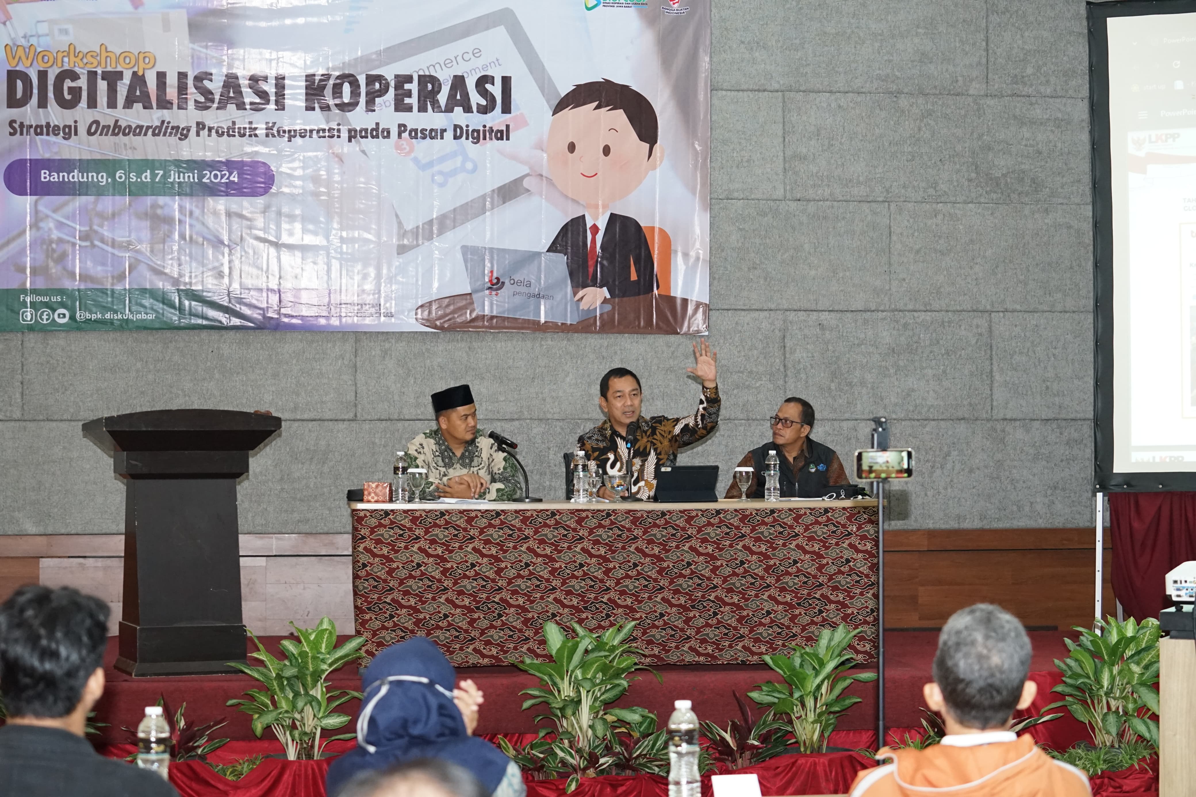 LKPP | Kepala LKPP Ajak UMKK Jawa Barat Bertransformasi Digital dengan ...